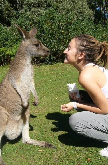 Australia - Fernanda Devesa with kangaroo Australia - Fernanda Devesa with kangaroo