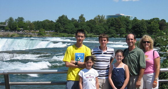 USA - Exchange student and HF by falls USA - Exchange student and HF by falls