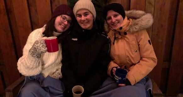 02757983-19eb-4f3f-8203-4fce889d8fc7 02757983-19eb-4f3f-8203-4fce889d8fc7