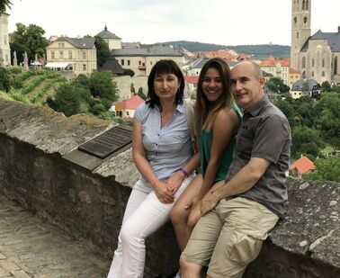 Proč jsou hostitelské rodiny důležité?