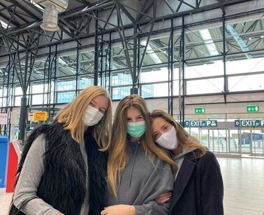 "Záchvaty smíchu nikdy nechybí."