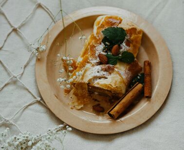 Jablečný štrúdl (Apfelstrudel- Německo)