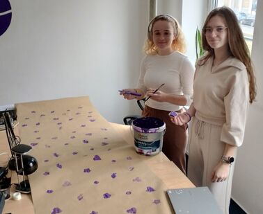 Proč si Melanie a Laura vybraly stáž v Praze